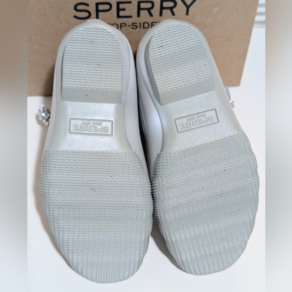 SPERRY, Saltwater Grey, Duck Boot, Size 11 - Picture 4 of 8